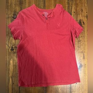 Men’s AEO tee